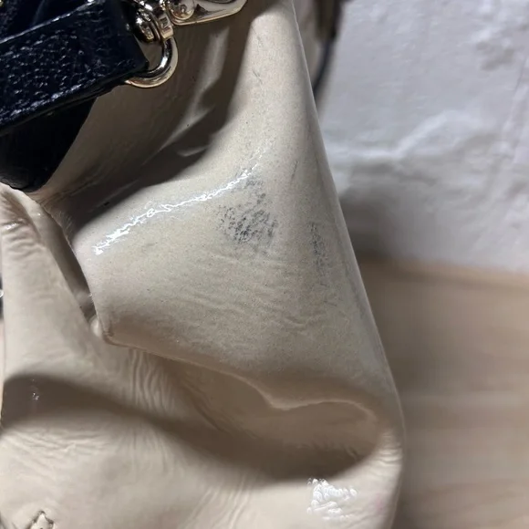 Kate Spade Auburn Place Cayton Satchel Bag Patent Cow Leather Cream and Black - Picture 14 of 15